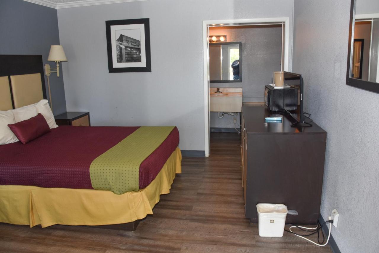 سانتي Lake Marion Inn المظهر الخارجي الصورة